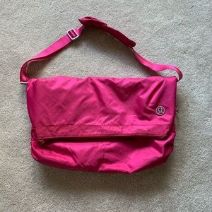Lulu lemon duffle bag